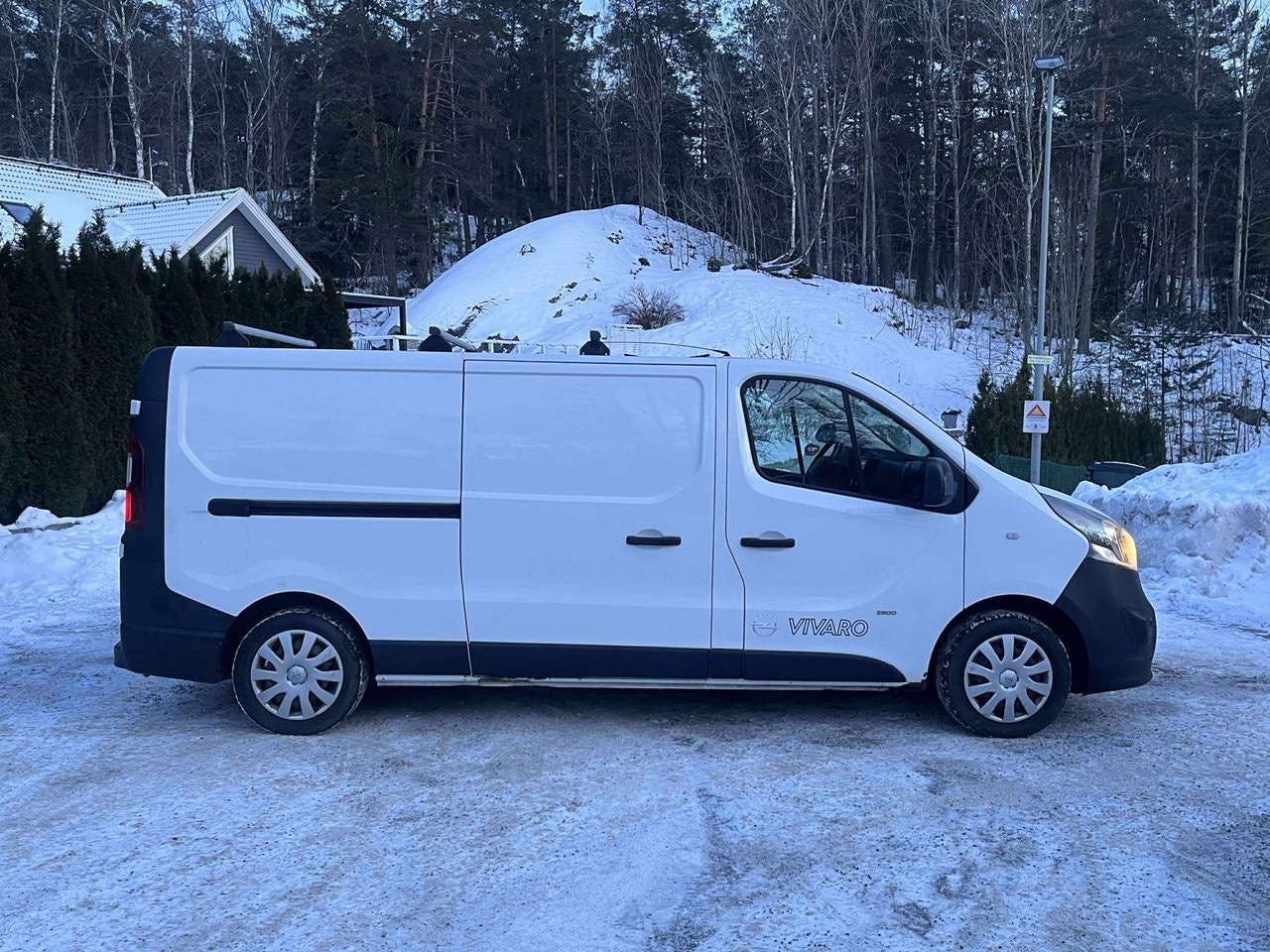 opel-vivaro-skapbil-29t-16-cdti