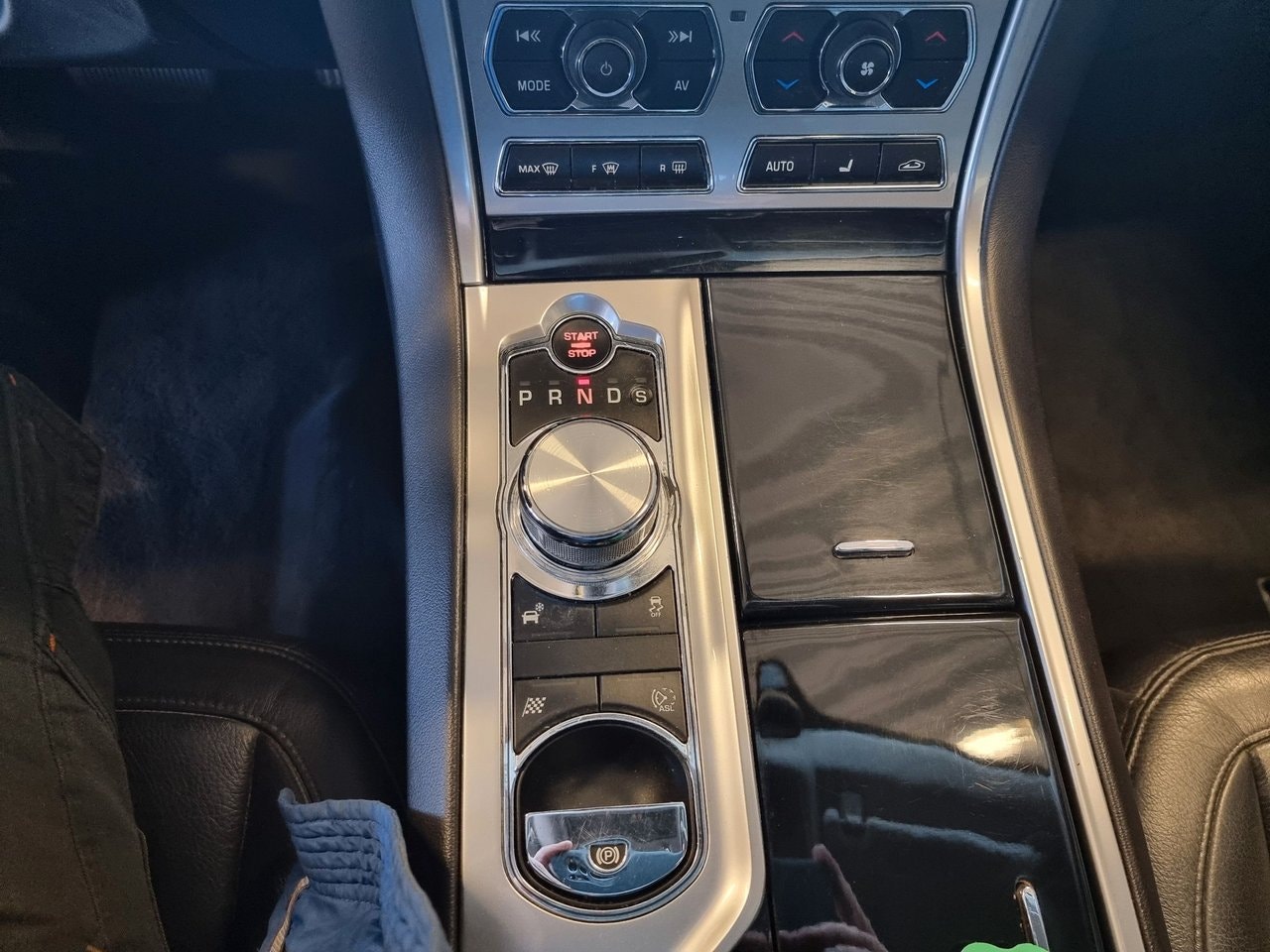 jaguar-xf-30-v6-awd-automatisk-340hk-2013