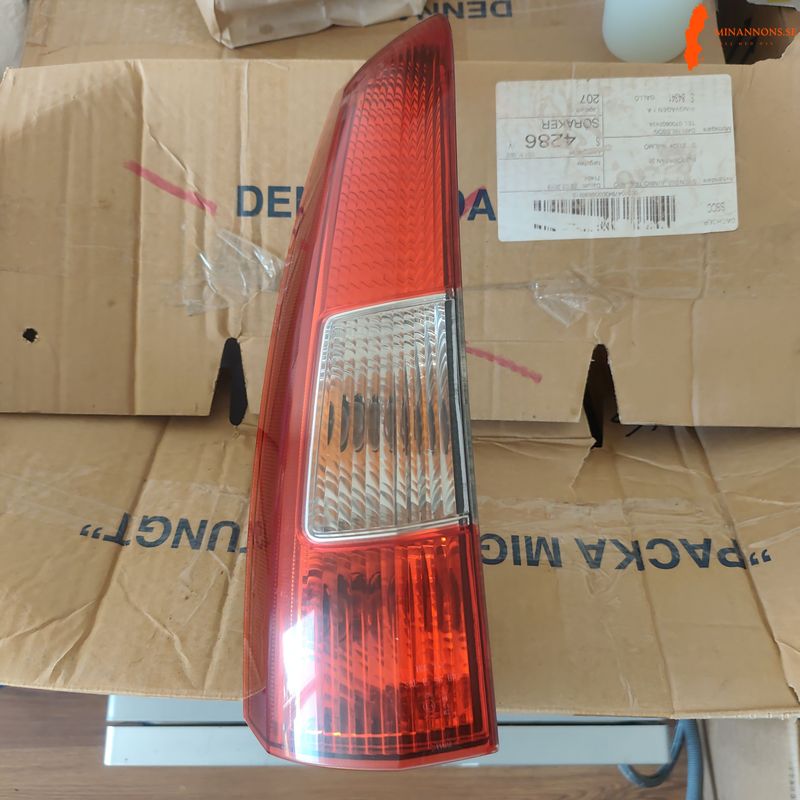 volvo-v70-baklampor-00-07