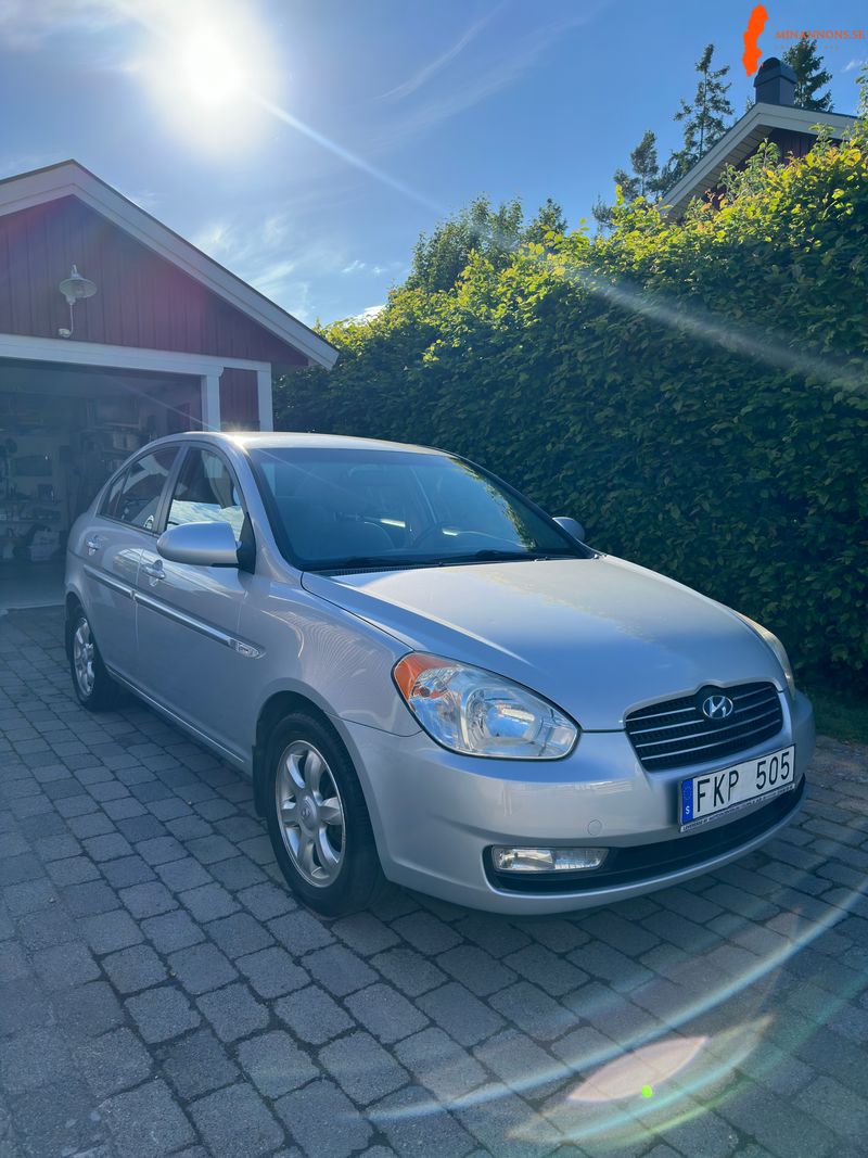 hyundai-hyundai-accent-16-m5-16-16v-fwd