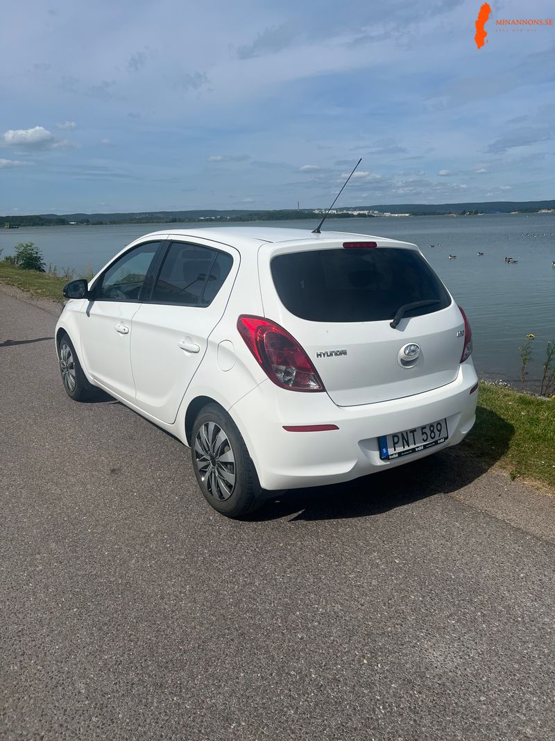 hyundai-i20-12-16v-fwd