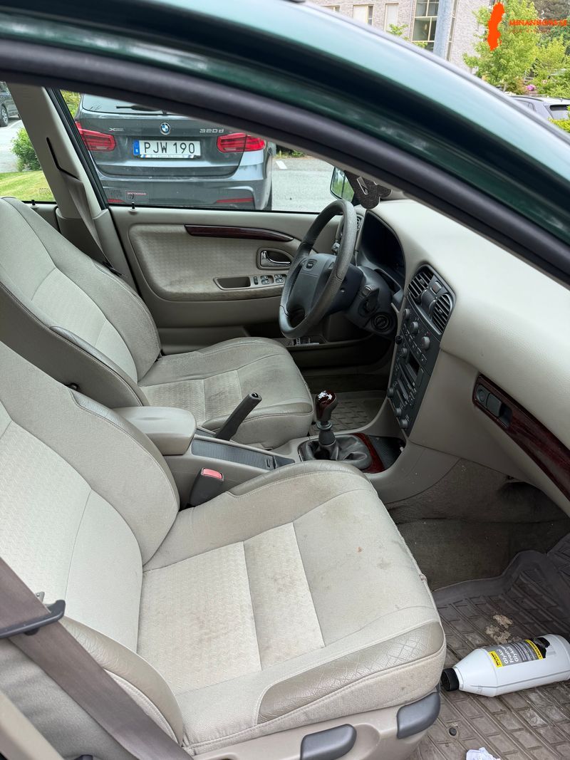 Volvo V40 1,8 bensin 