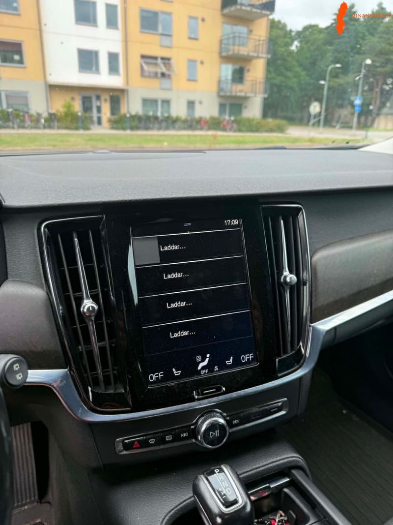 volvo-v90-cross-country-d4-20-awd