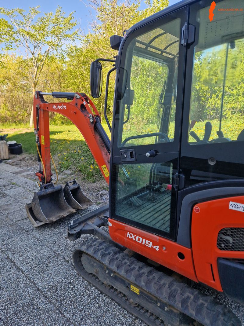 kubota-kx019-4
