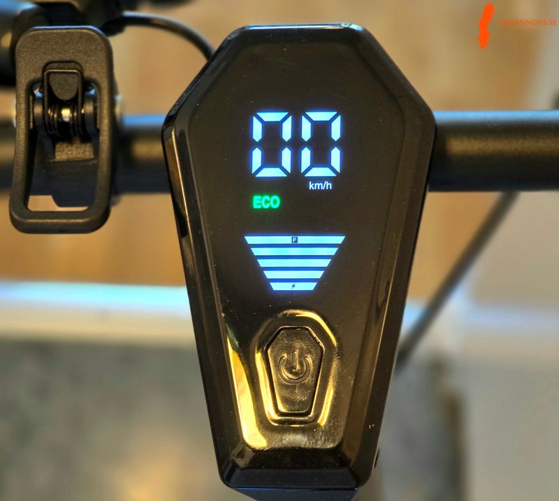 helt-ny-magnum-promax-1000w-el-scooter-med-bluetooth-app-fabriks-garanti