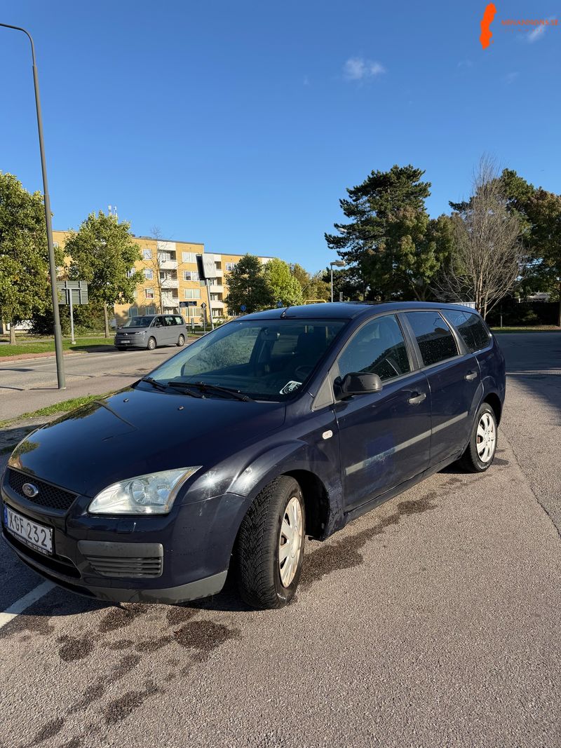 ford-ford-da3-focus-16-16v-fwd