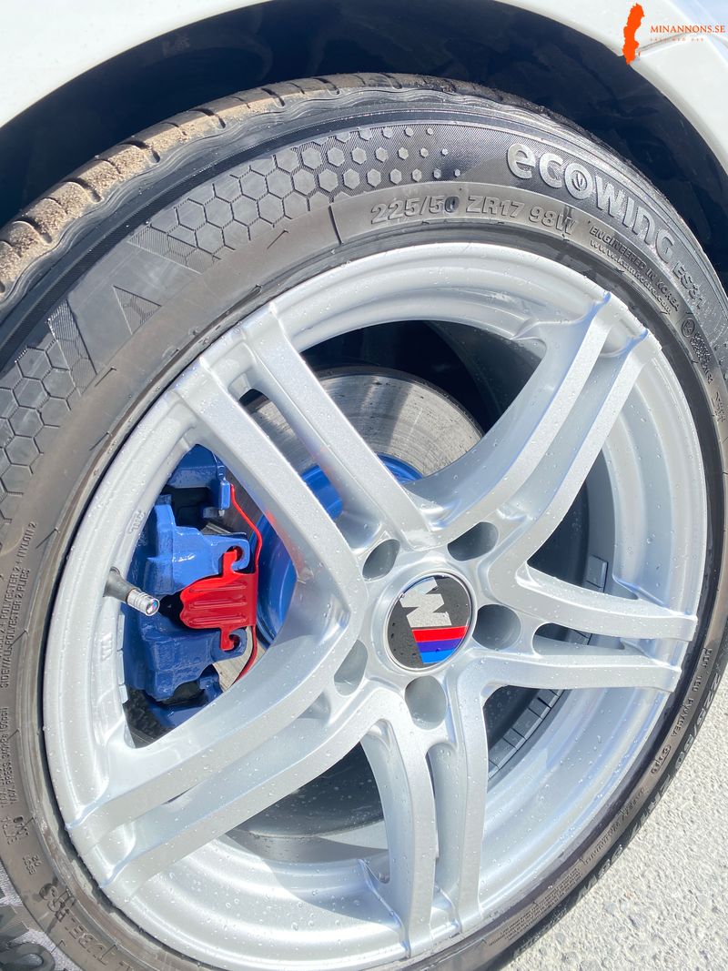 bmw-bmw-320i-touring-320i-rwd
