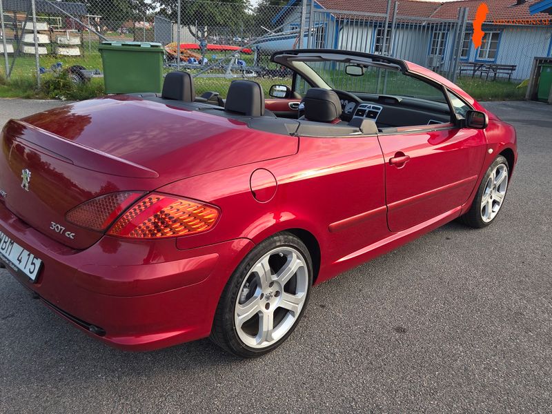 peugeot-307-20-ny-besiktad-ny-servad