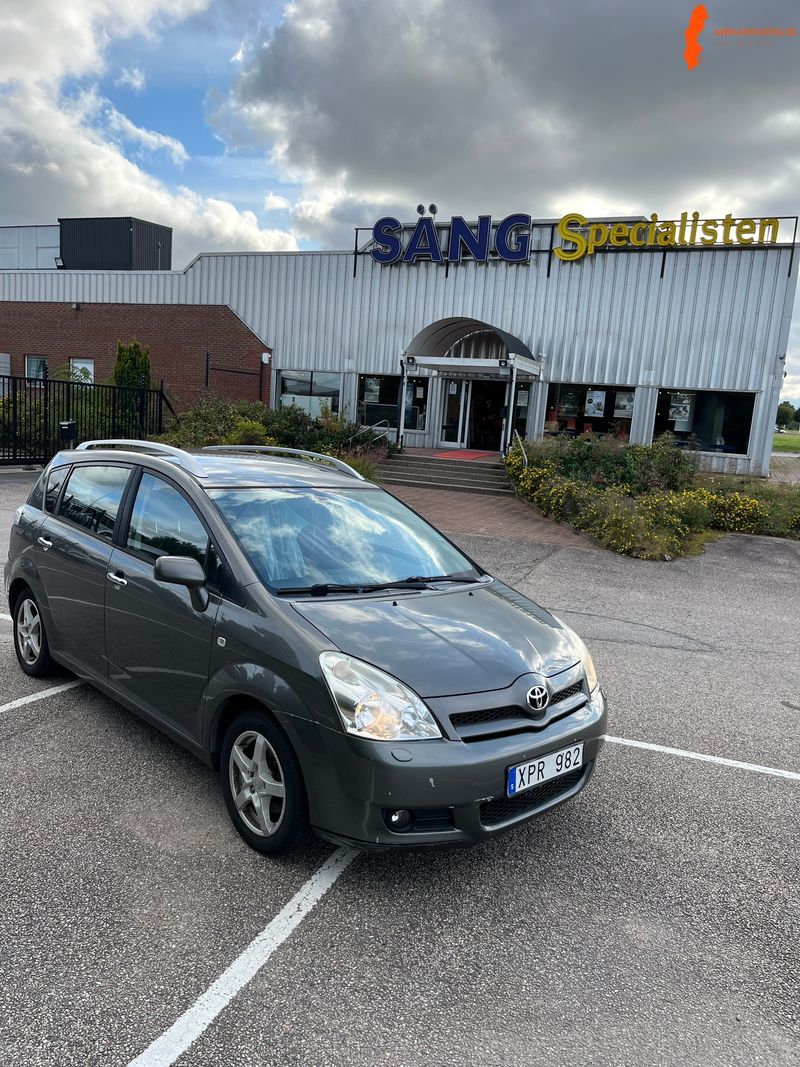 toyota-toyota-corolla-verso-18-vvt-i-fwd