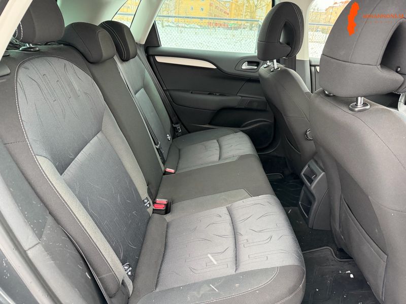 nybesiktad-citroen-c4-16-vti-manuell-120hk-2010