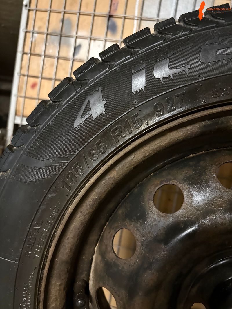 honda-vinterdack-med-plat