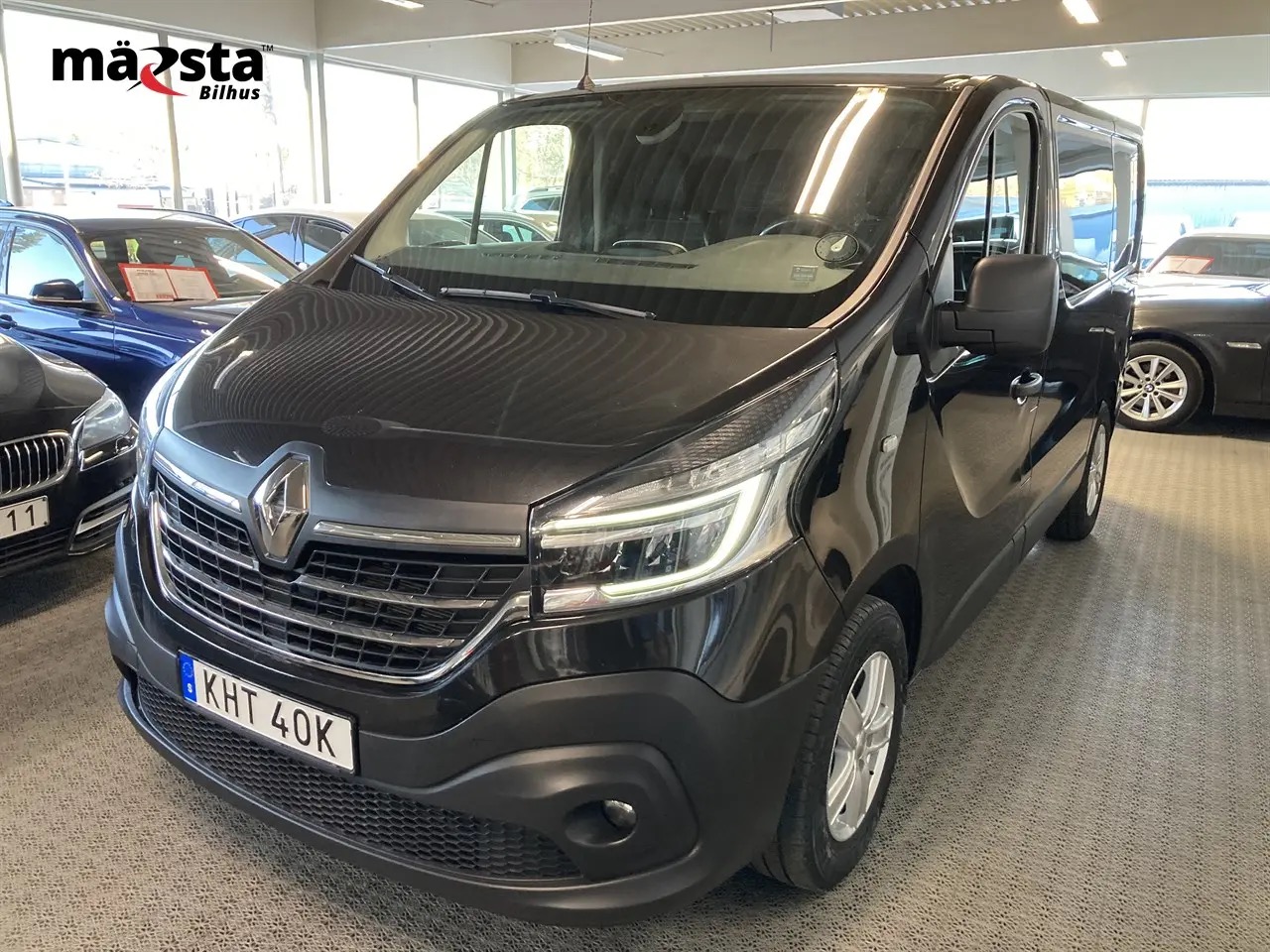 renault-trafic-skapbil-28t-20-dci-edc