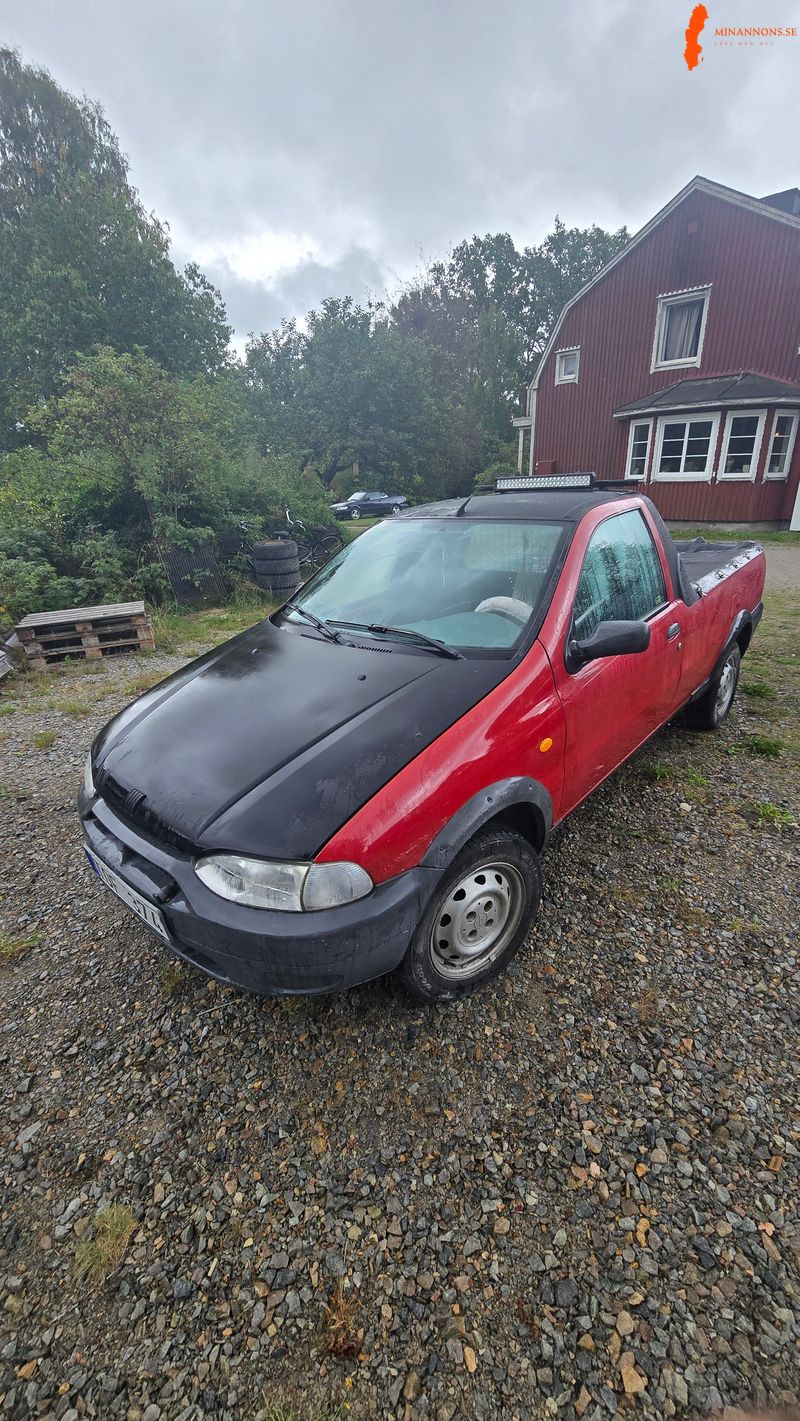 fiat-fiat-strada-12-ie