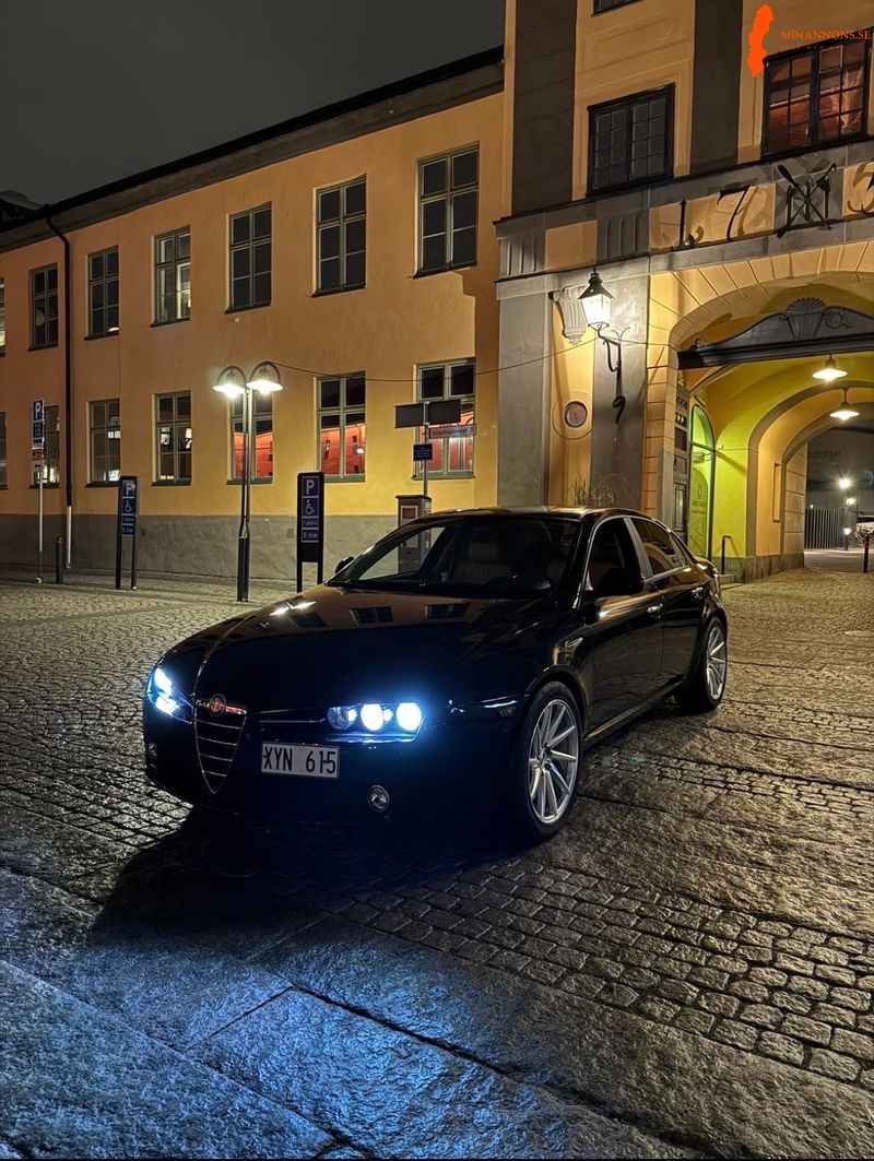 alfa-romeo-159-ny-servad-skattad-och-besiktad-13800-km