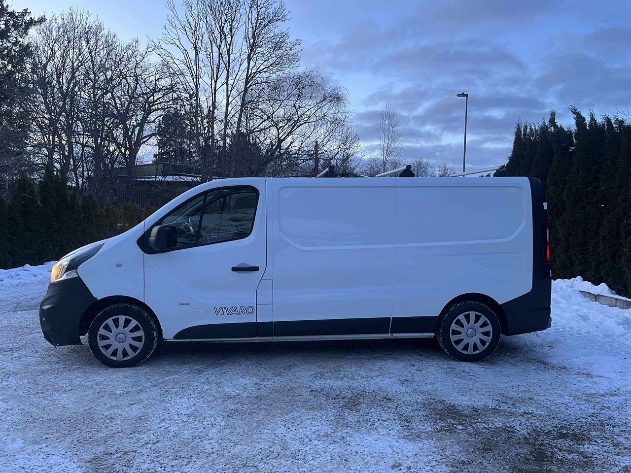 opel-vivaro-skapbil-29t-16-cdti