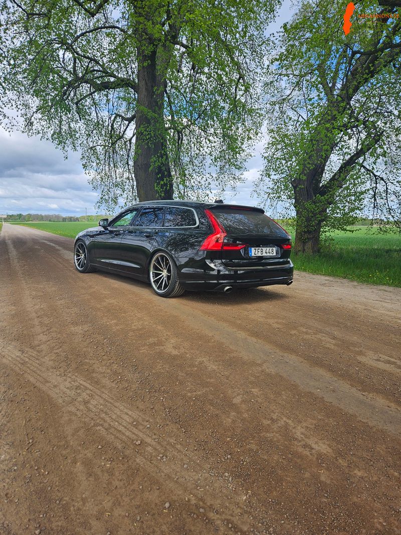 volvo-v90-d4-20-fwd