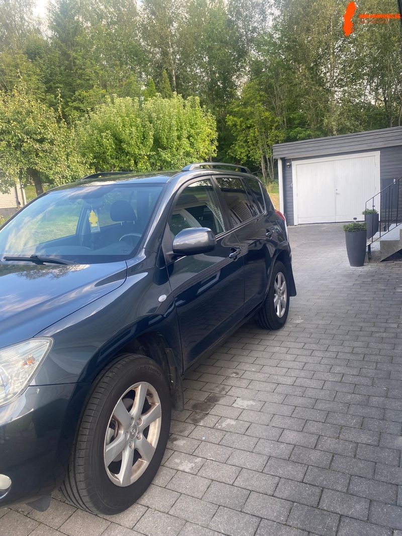 toyota-rav-4
