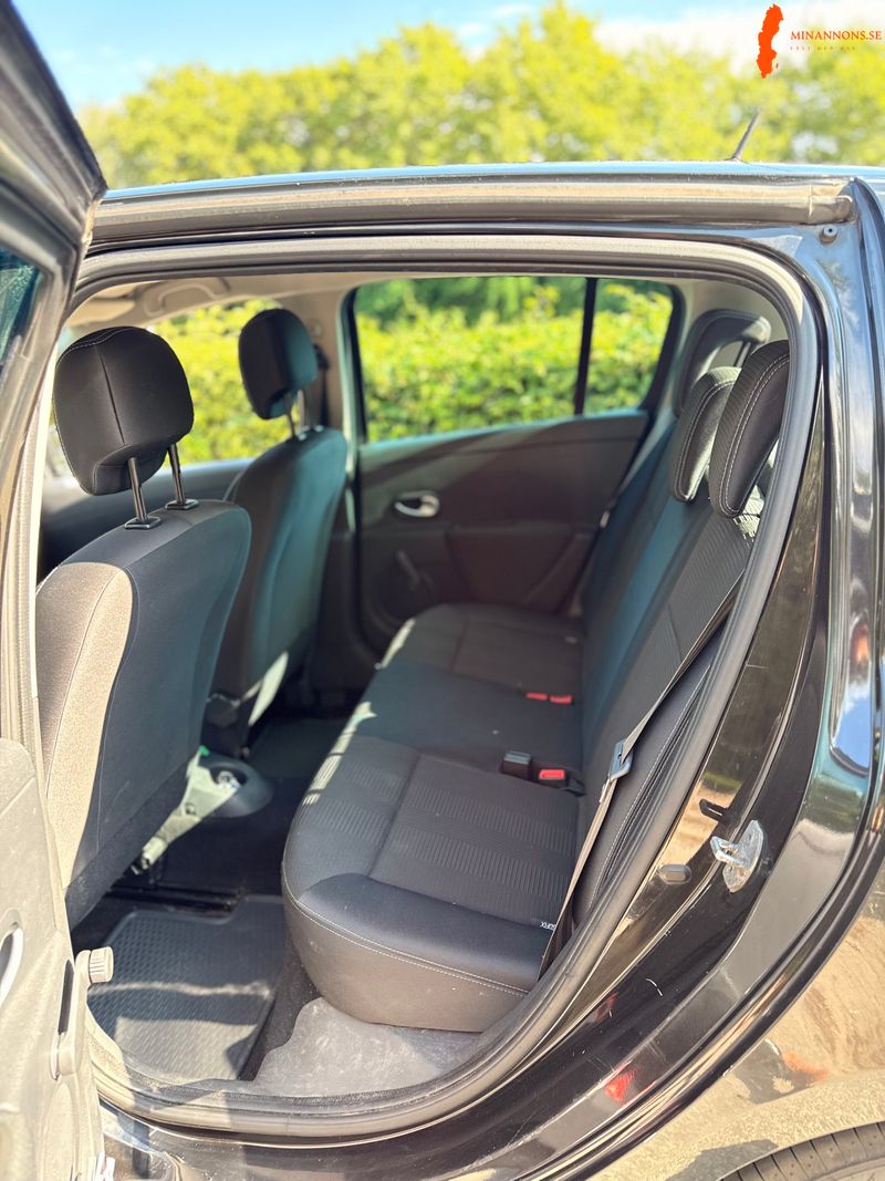 renault-clio-iii-12-16v