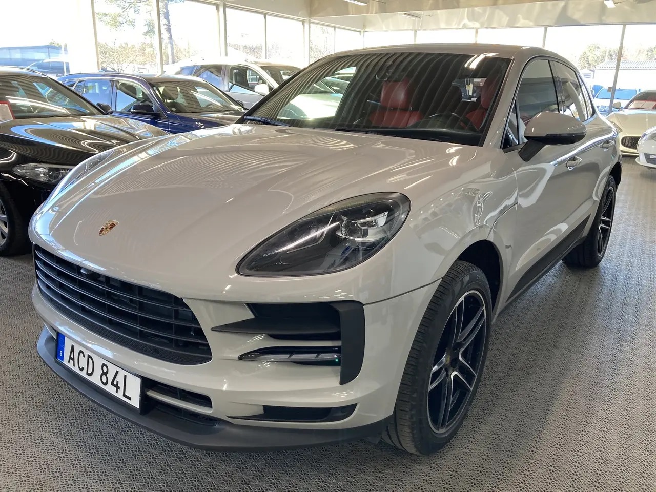 porsche-macan