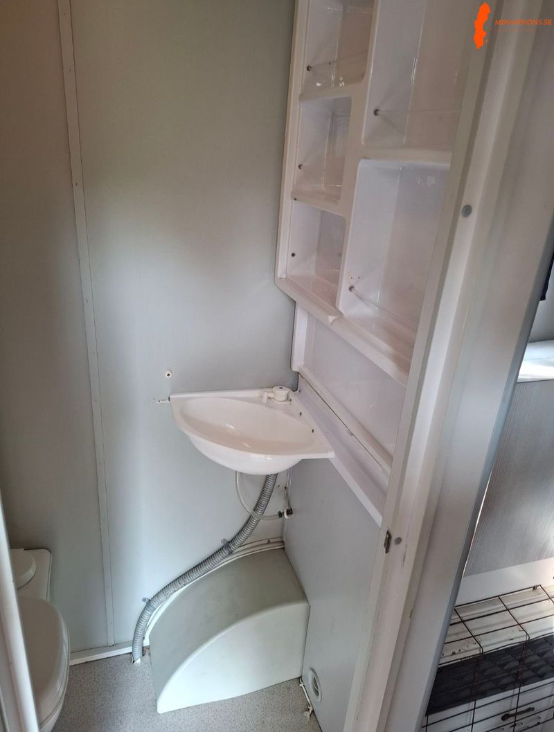 fullt-utrustad-liten-husvagn-till-salu