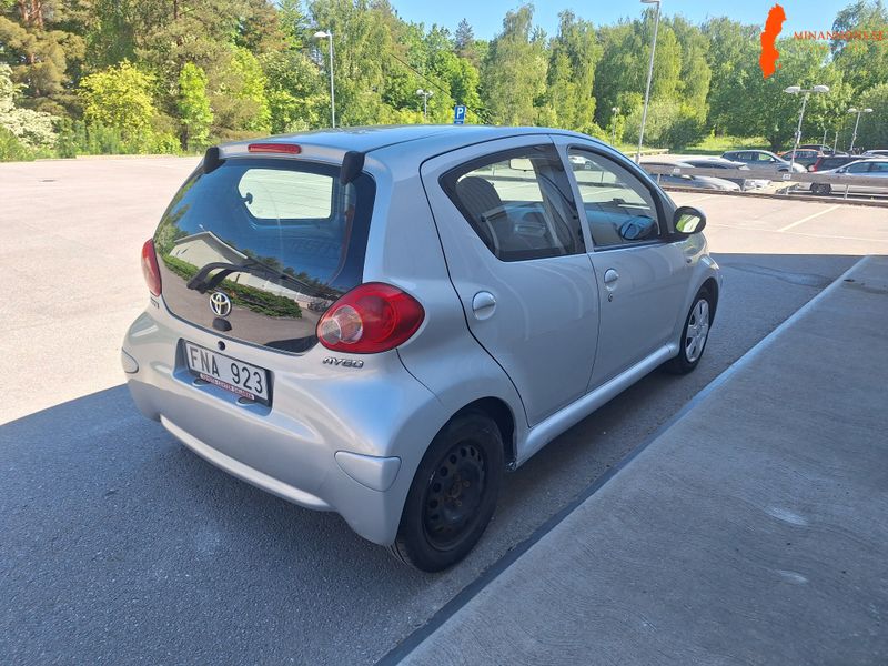 toyota-toyota-aygo-10-12v