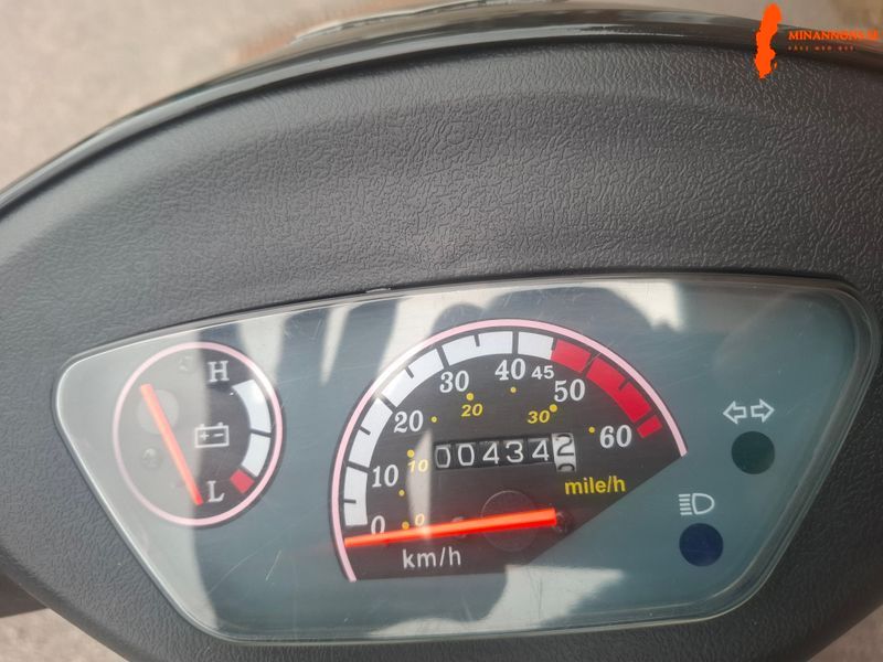 elmoped-arsmodell-2024-e-sun-3