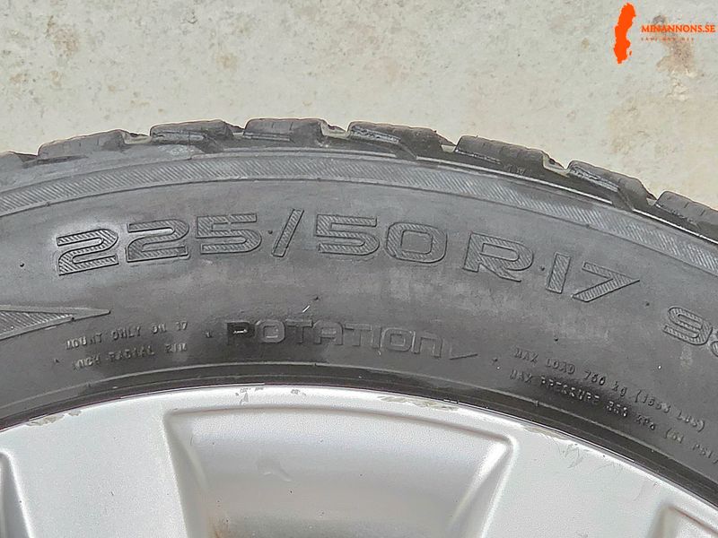 audi-a4-originall-falger-2255017-med-nokian-allround-dack-55mm-kva