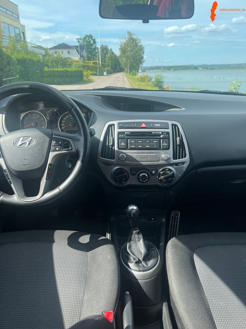 hyundai-i20-12-16v-fwd