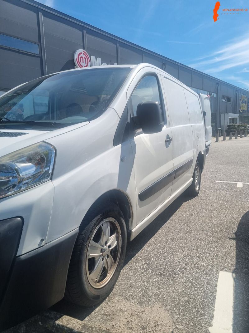 peugeot-expert-20-2012-128-hk