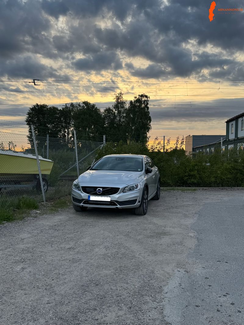 volvo-s60-cross-country-d4-24-awd