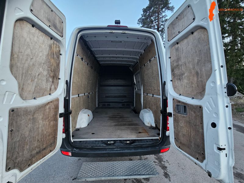 mercedes-sprinter-213