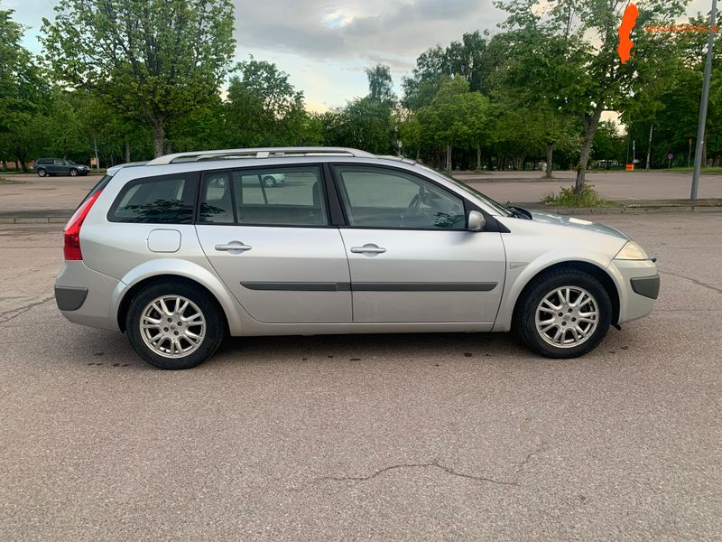 renault-megane-16-16v-eco2-flex-fuel