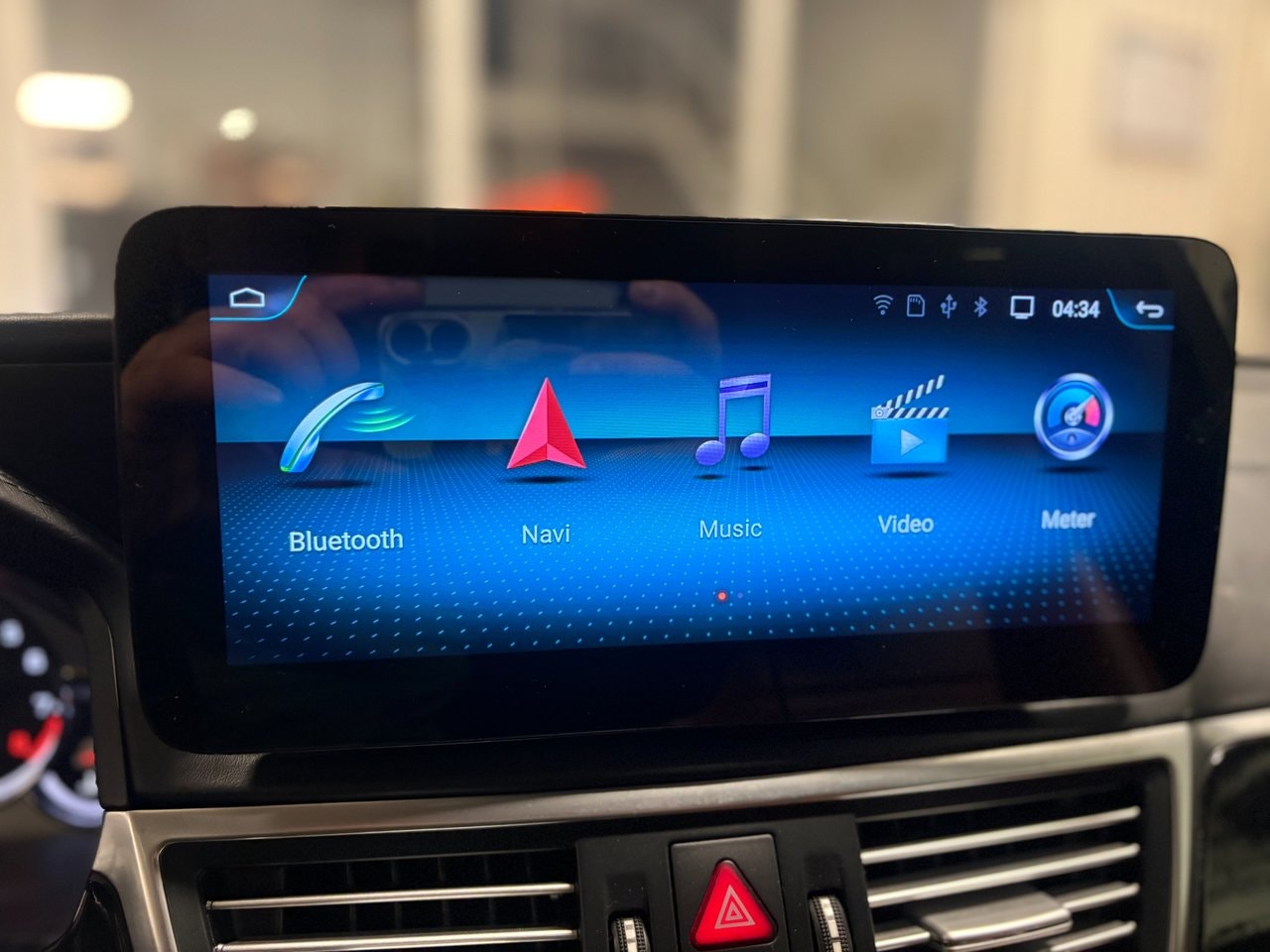 mercedes-benz-e-63-amg-t-amg-speedshift-mct-525hk-2011