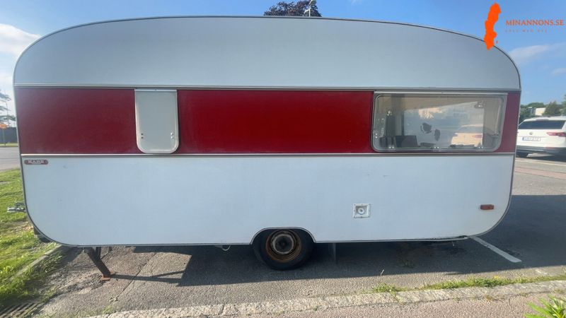 kabe-briljant-1975-charmig-retrovagn-i-fint-skick-invandigt