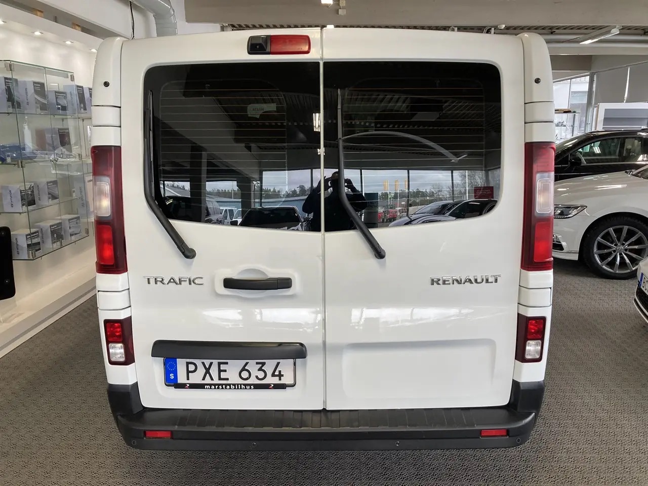 renault-trafic-kombi-29t-16-dci-manuell-125hk-2018