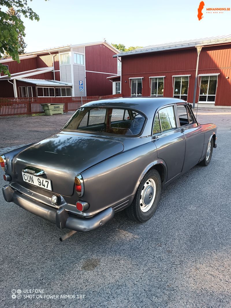 volvo-amazon-4-dorrars