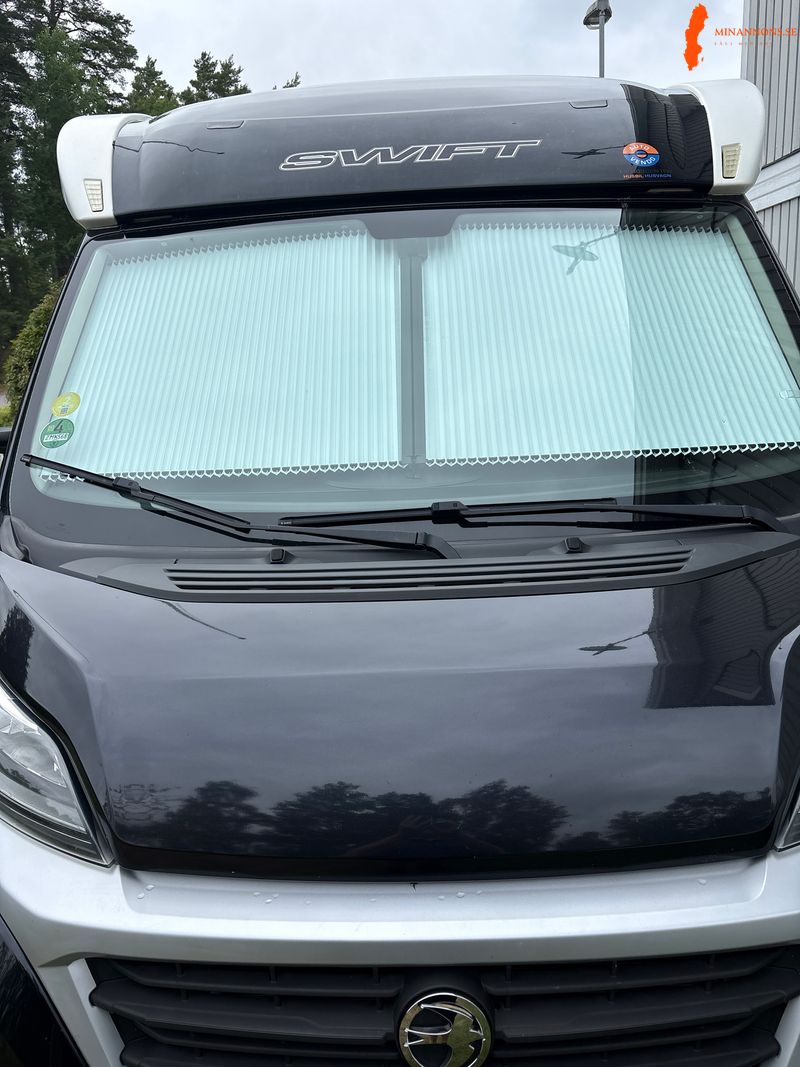 swift-toscane-794