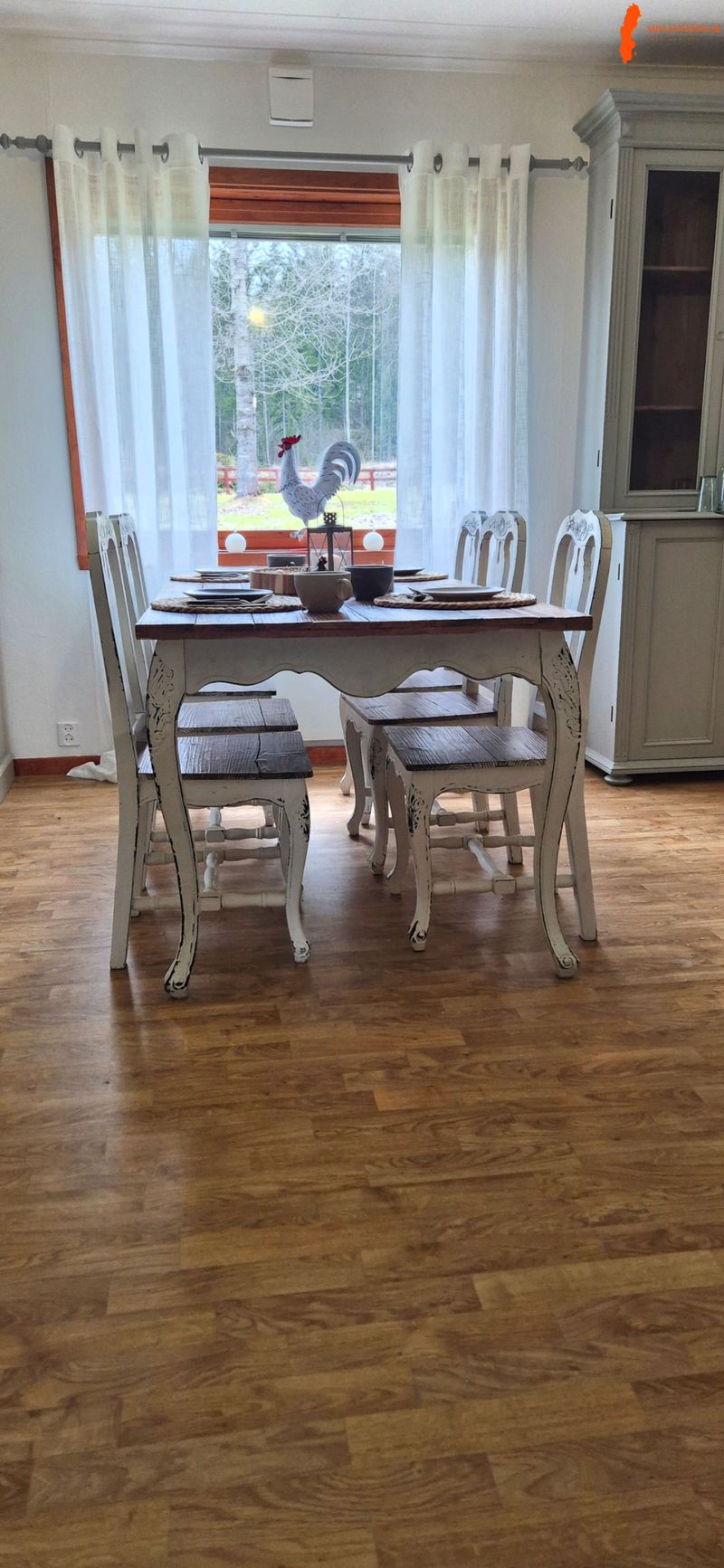charmig-enplansvilla-med-stor-verkstad-carport-stuga-i-koppom