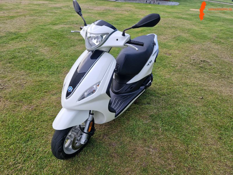 piaggio-fly