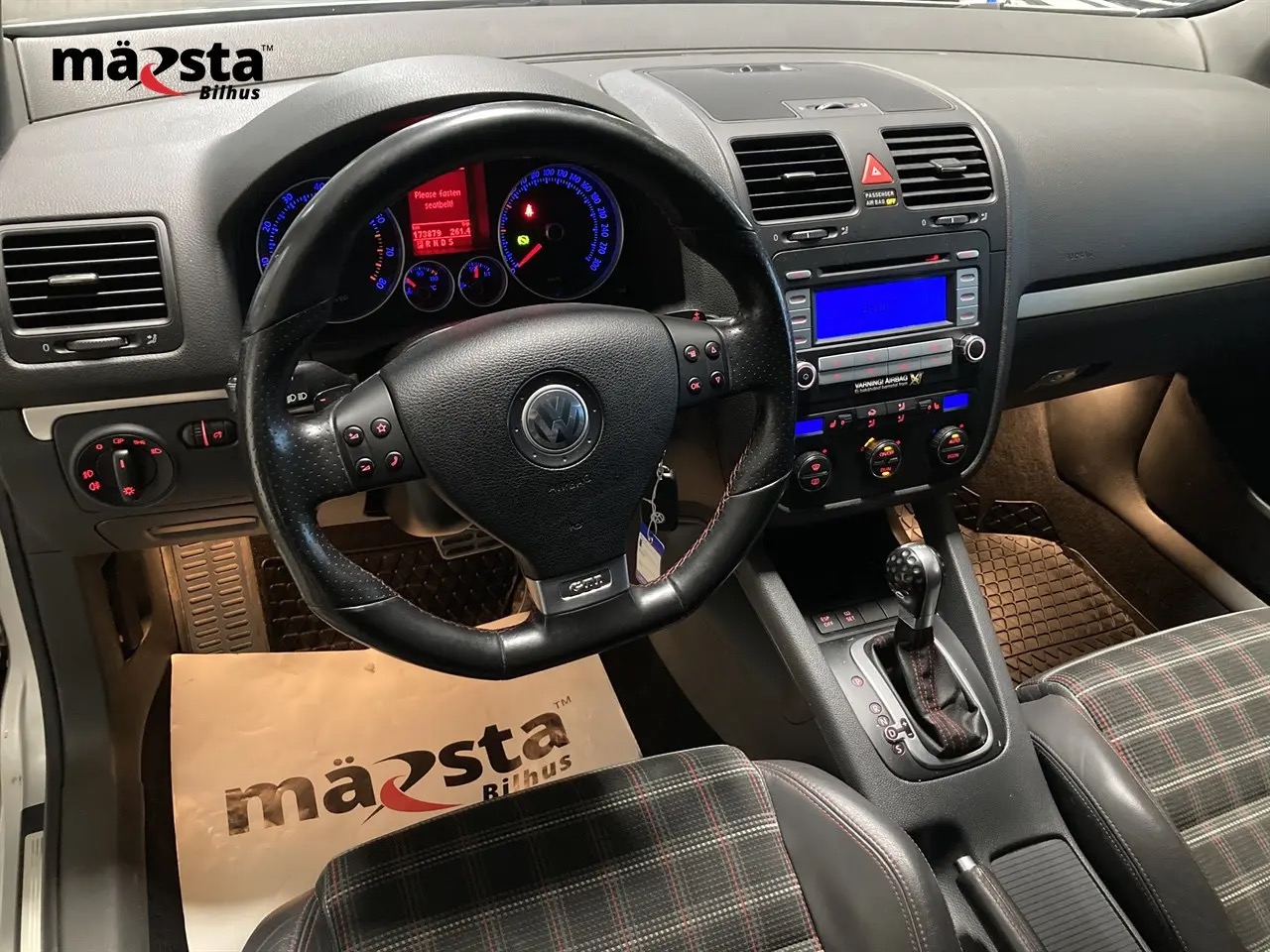 volkswagen-golf-5-door-gti-edition-30-20-turbo-fsi-dsg-sekventiell