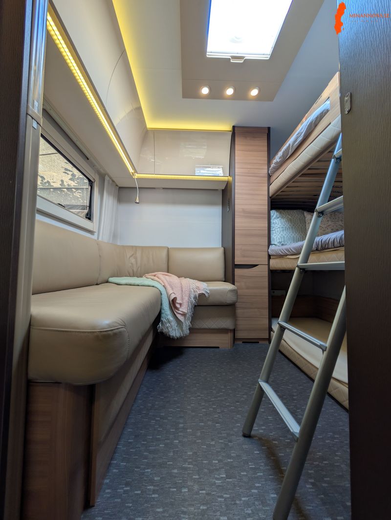 adria-alpina-763-uk-2016