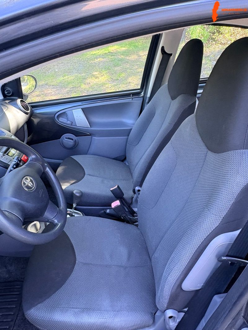 toyota-toyota-aygo-10-12v