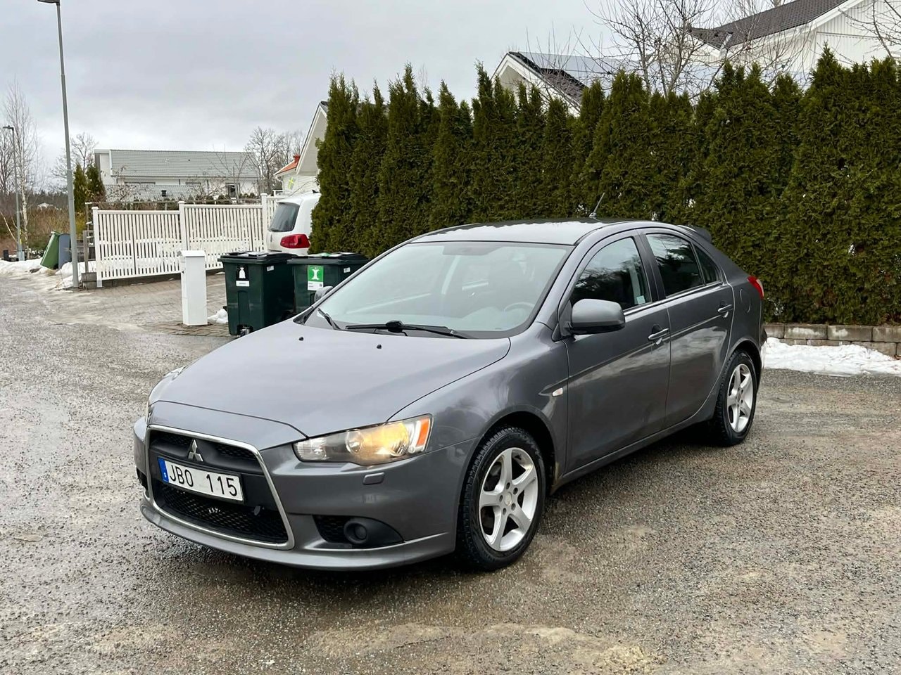 mitsubishi-lancer-sportback-18-mivec