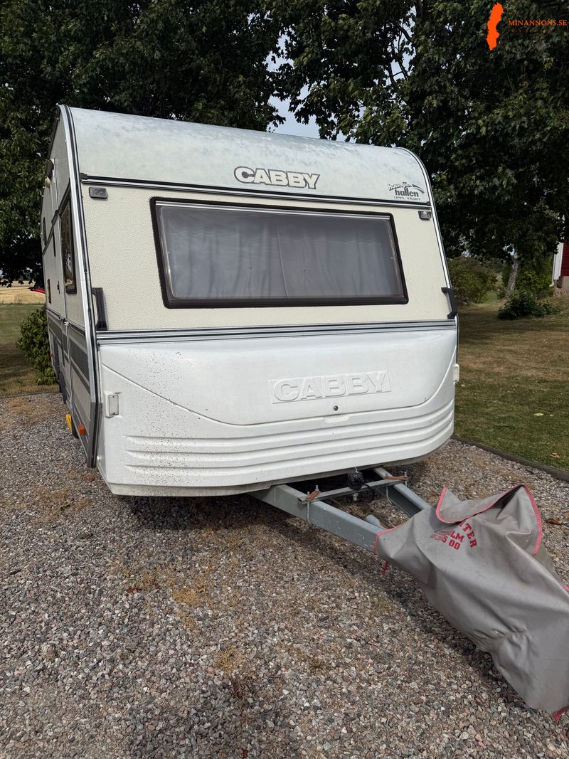 cabby-550-dlx-barnkammarvagn-1989-komplett-campingpaket-besiktigad-till-2028