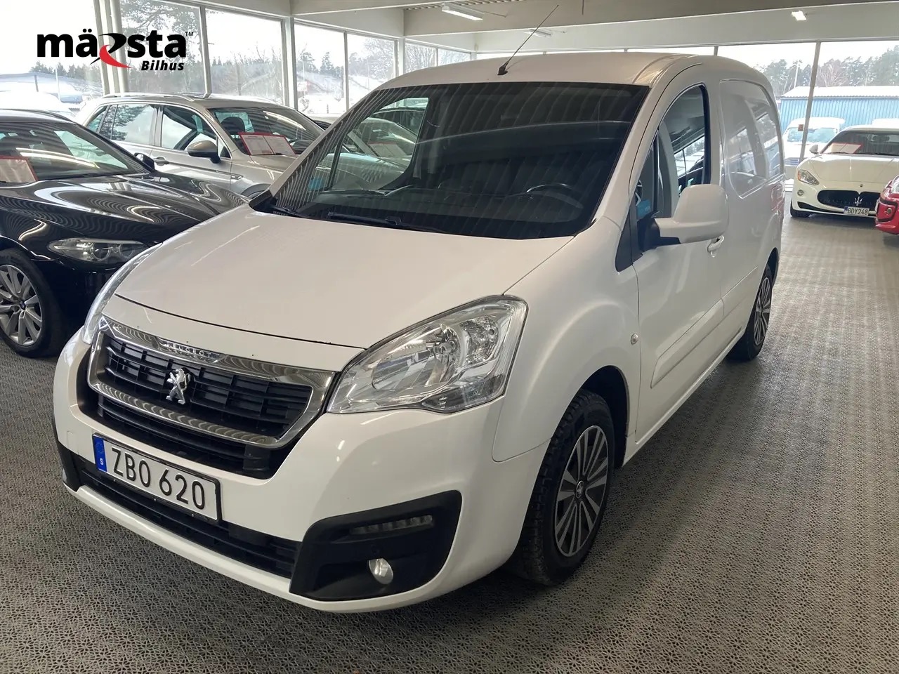 peugeot-partner-skapbil-16-bluehdi