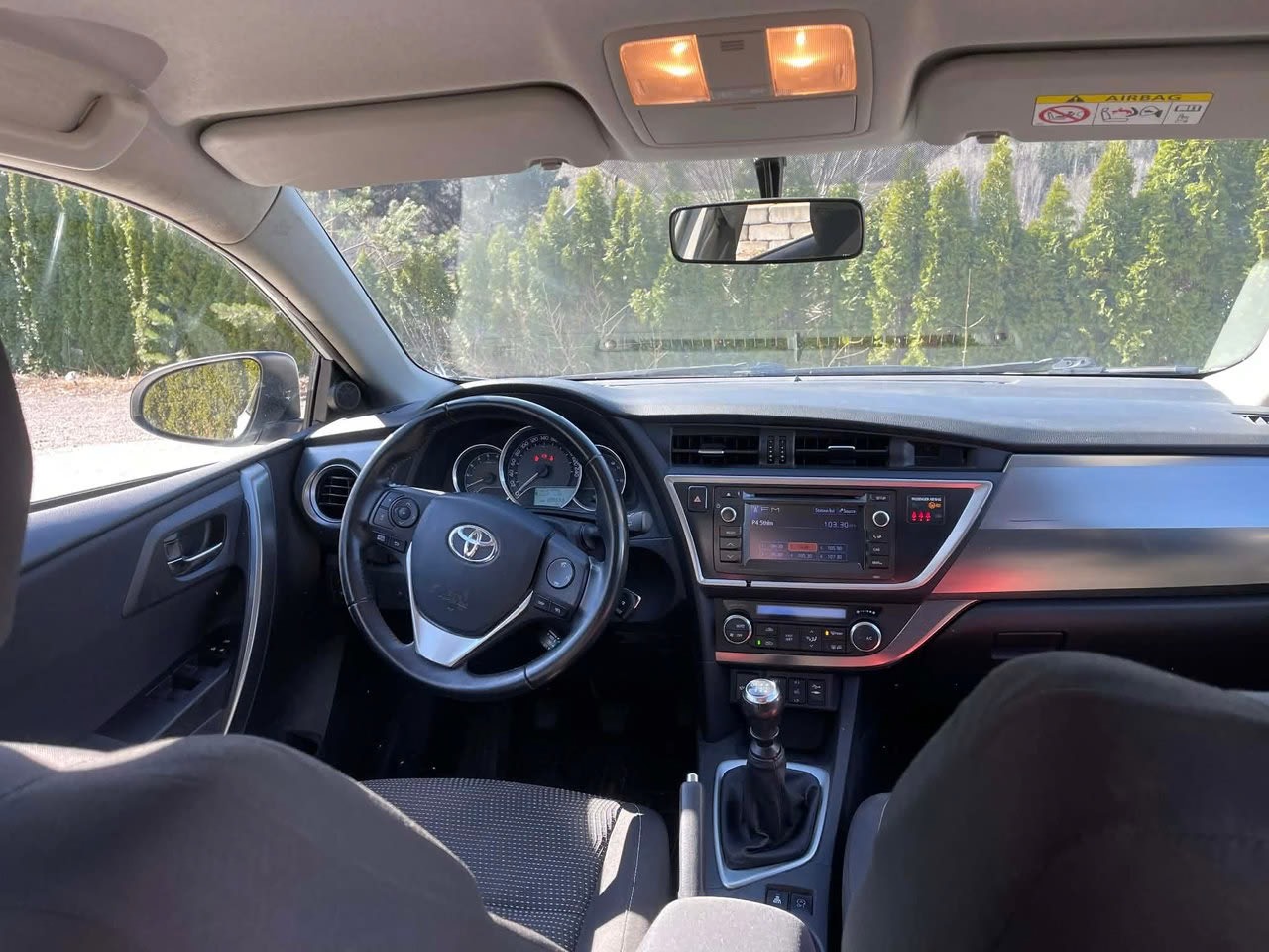 toyota-auris-20-d-4d