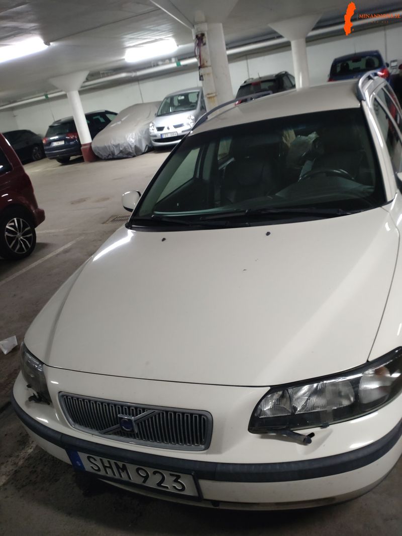 volvo-volvo-s-v70-24-20v-fwd