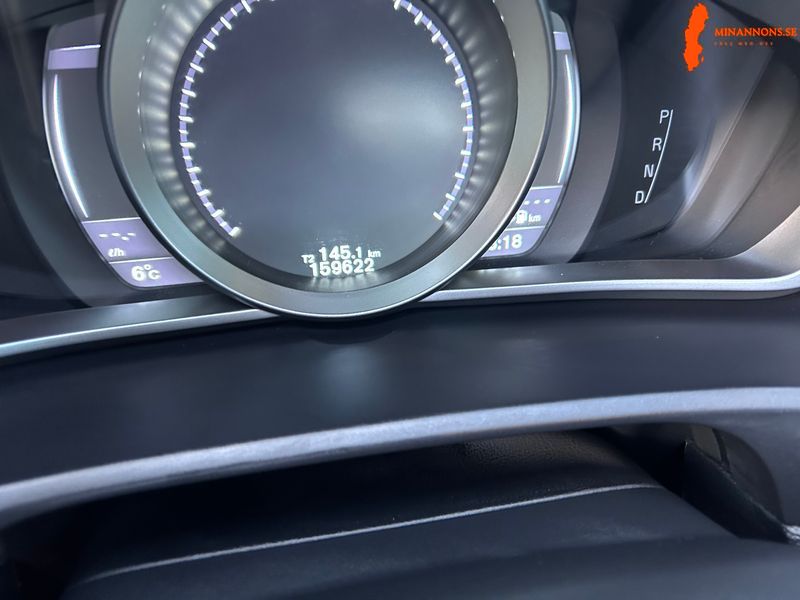 volvo-v40-cross-country-d2-20-fwd