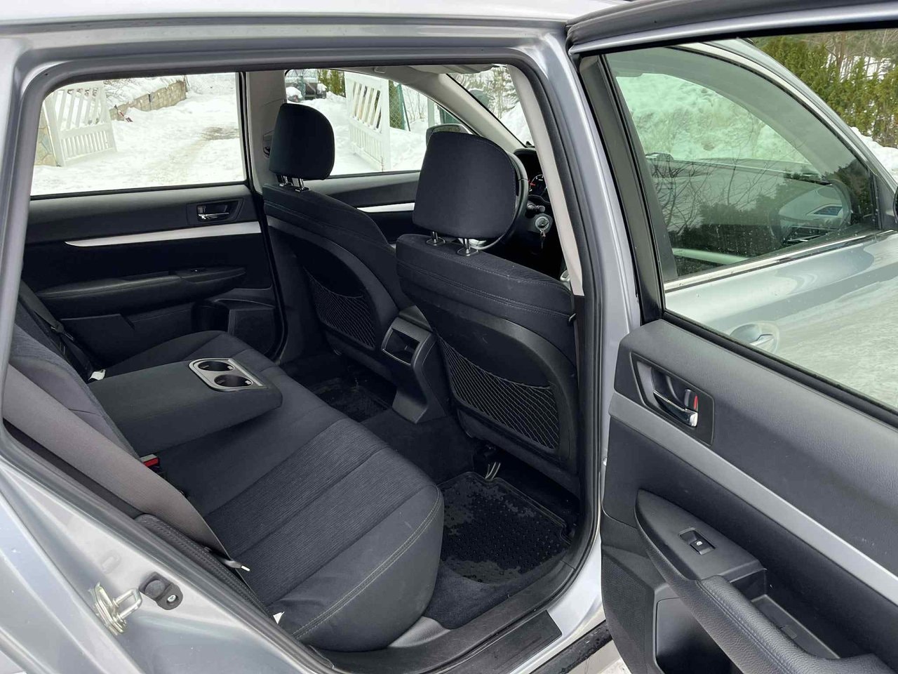 subaru-outback-20-4wd-lineartronic