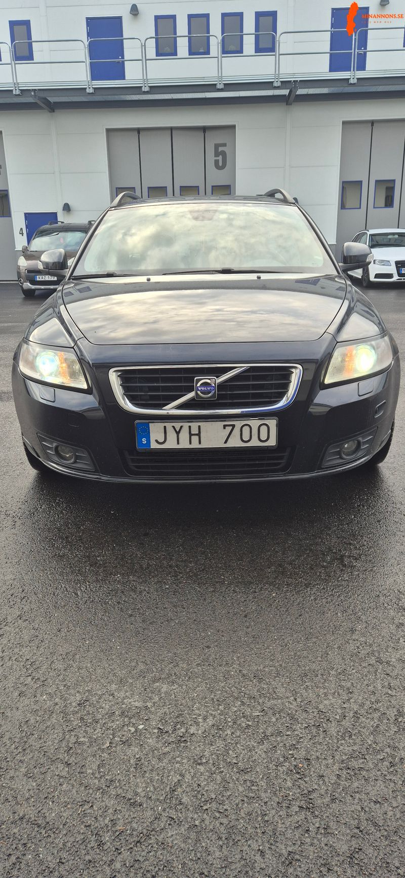 volvo-v50